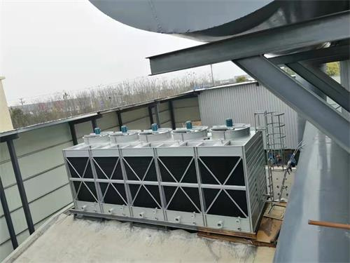 玻璃鋼涼水塔的防腐施工方案(玻璃鋼涼水塔拆除)