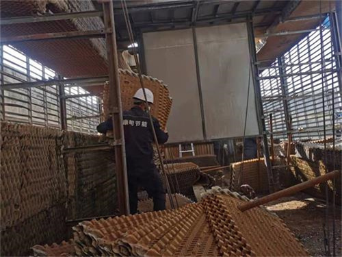 東莞圓形冷卻塔風(fēng)筒的作用,東莞空研冷卻塔維修